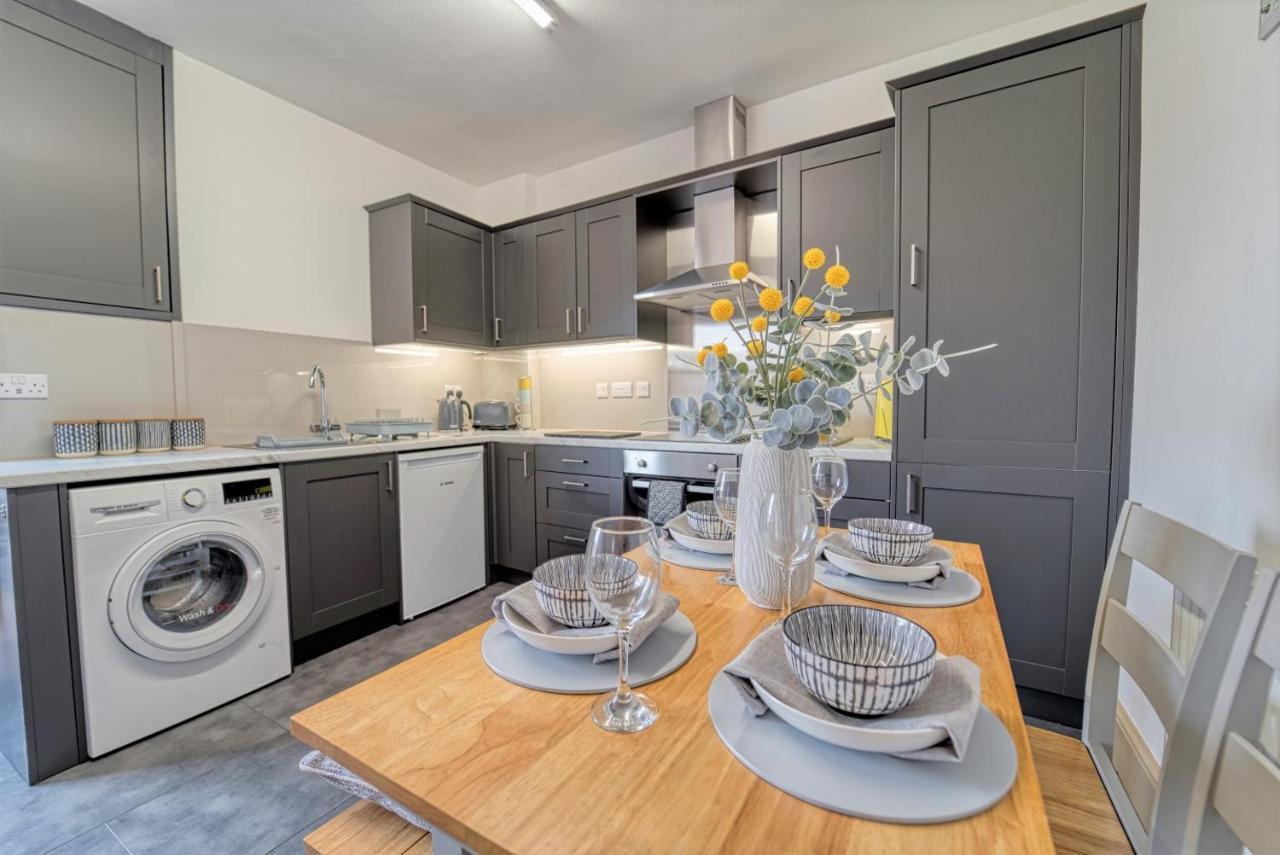 Host & Stay - Upper Tything Apartment ウスター エクステリア 写真