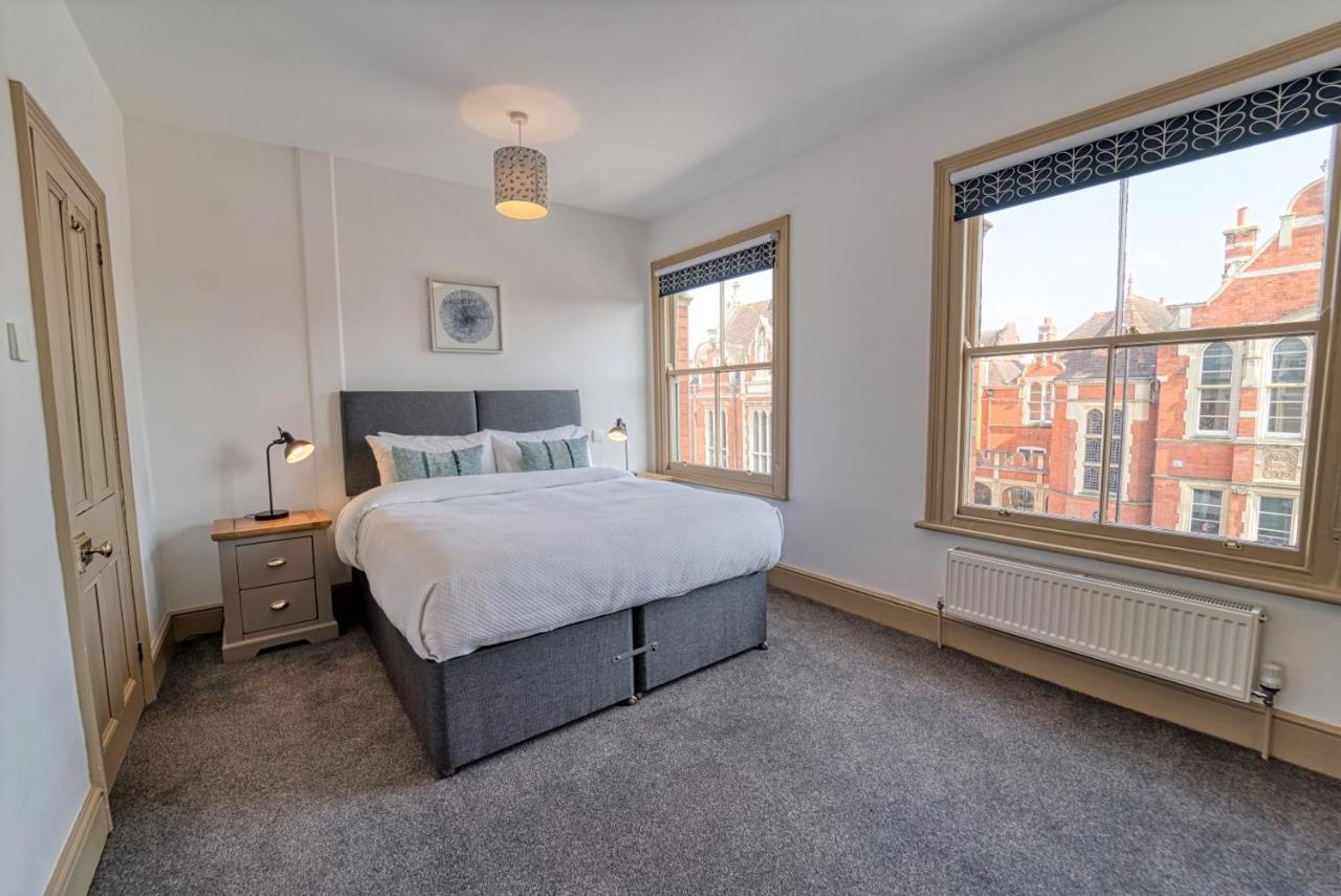 Host & Stay - Upper Tything Apartment ウスター エクステリア 写真
