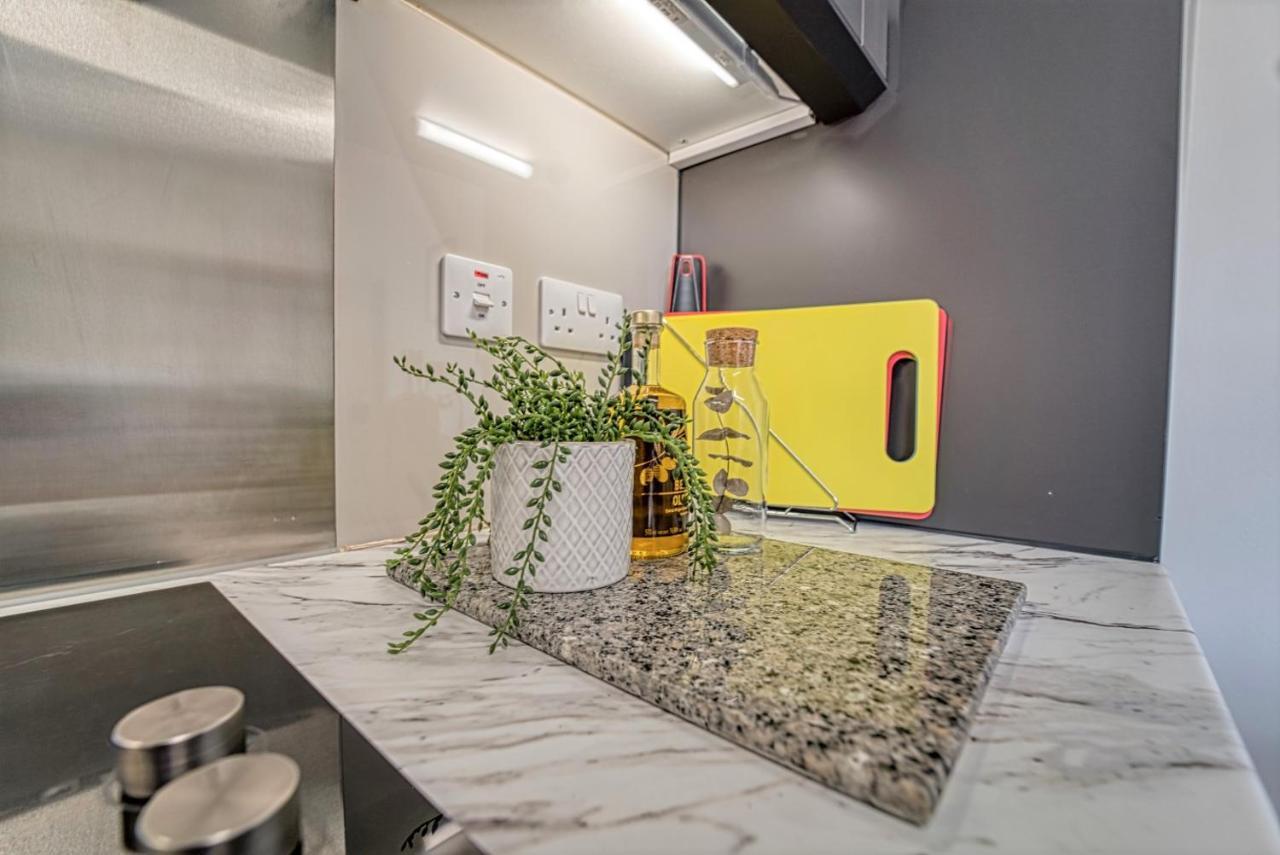 Host & Stay - Upper Tything Apartment ウスター エクステリア 写真
